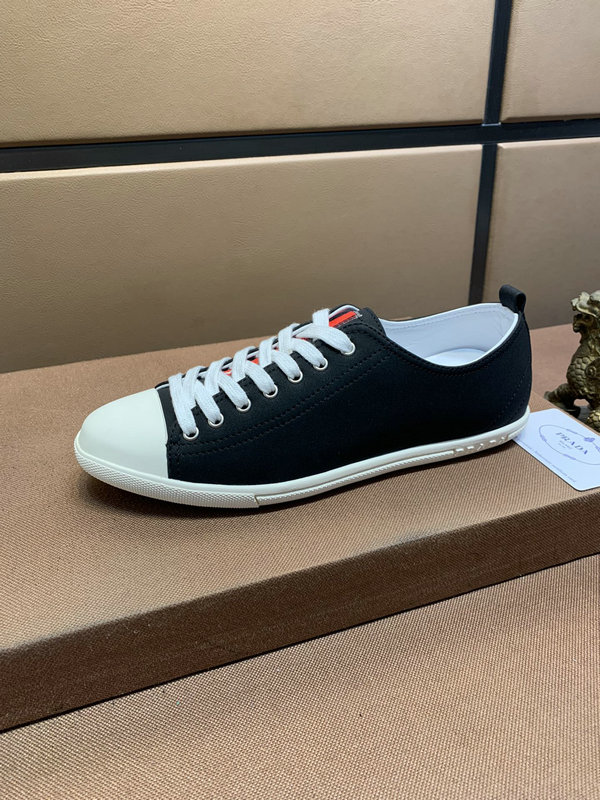 men prada shoes-234